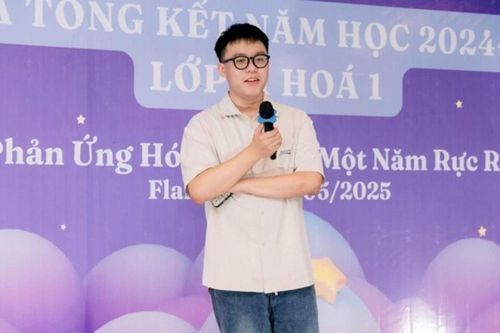 Khi học sinh trở thành người thầy: Hành trình lan tỏa tri thức lập trình miễn phí