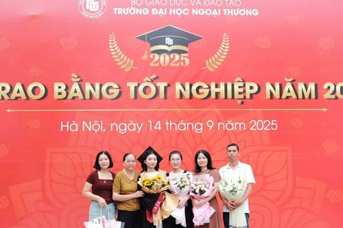 Thủ khoa tốt nghiệp toàn quốc là thủ khoa đầu ra của Trường Đại học Ngoại thương