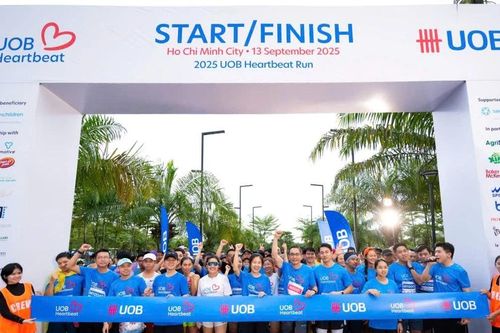 UOB gây quỹ gần 1 tỷ đồng hỗ trợ giáo dục số cho trẻ em