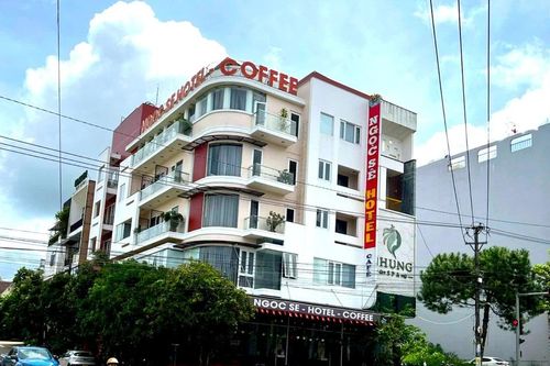 Gã bảo vệ 'quyền lực' và chiêu qua mặt lực lượng chức năng để môi giới mại dâm