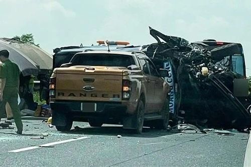Vụ tai nạn liên hoàn trên cao tốc: Tài xế xe bồn tưới cây có thể bị xử lý hình sự