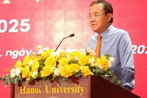Nhà Thơ Hồng Thanh Quang: 'Cuộc thi Cha và con gái giúp tôi giàu có thêm về tâm hồn'