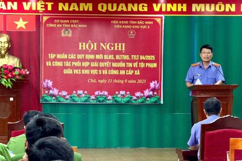 VKSND khu vực 5 tổ chức tập huấn triển khai công tác phối hợp tiếp nhận giải quyết nguồn tin về tội phạm