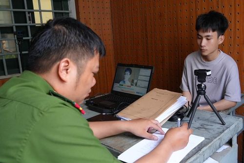 Khởi tố nam quản lý cơ sở massage về tội 'chứa mại dâm'
