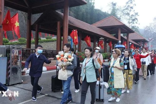 Tăng cường hợp tác, thúc đẩy du lịch giữa Việt Nam và Trung Quốc