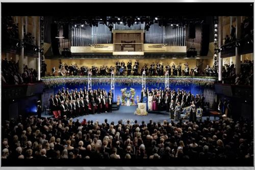 Triển lãm và đối thoại về Giải thưởng Nobel 2025 kết nối quan hệ Việt Nam - Thụy Điển