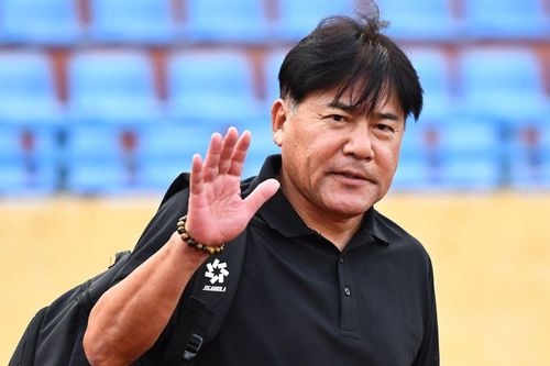 Dấu chấm hết cho HLV Makoto Teguramori