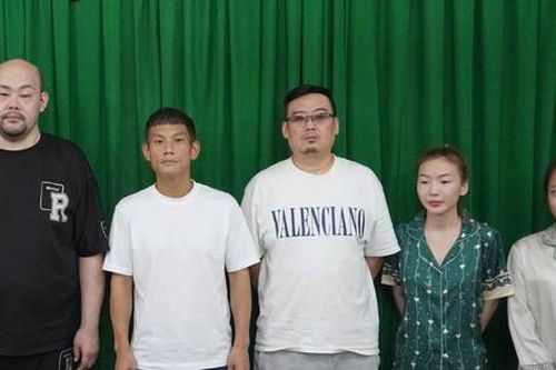Triệt phá tụ điểm mại dâm núp bóng nhà hàng của ông chủ Đài Loan