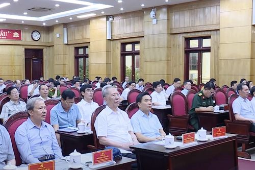 Bản tin Thời sự tối 16/9/2025: Hội nghị quán triệt, triển khai thực hiện các Nghị quyết của Đảng