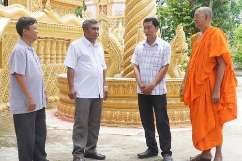 Tiếng nói người có uy tín