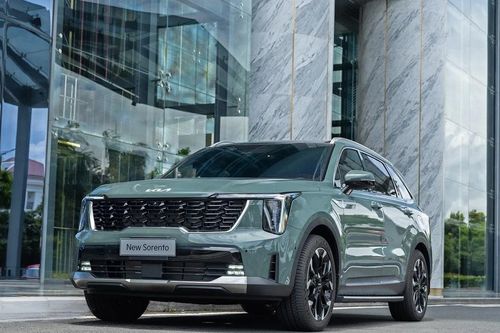 Kia Sorento bản nâng cấp chính thức ra mắt tại Việt Nam, giá từ hơn 1,2 tỷ đồng