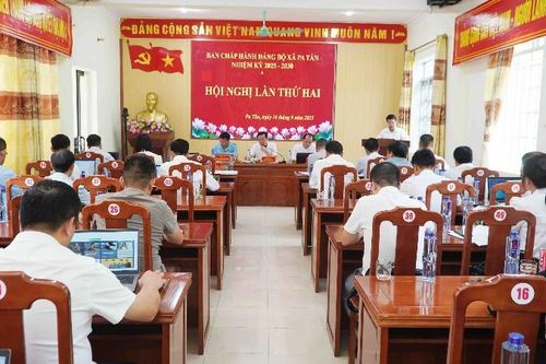Ban Chấp hành Đảng bộ xã Pa Tần nhiệm kỳ 2025 - 2030: Hội nghị lần thứ hai