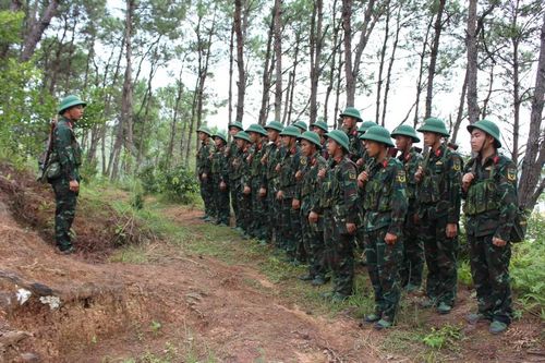 Nêu gương ở Đảng bộ Quân sự