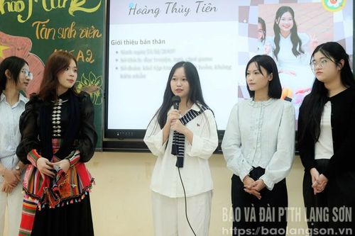 Sẵn sàng bước vào giảng đường