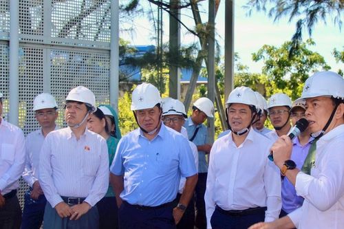 Đoàn Giám sát Quốc hội khảo sát thực tế tại Trung tâm Điện lực Vĩnh Tân
