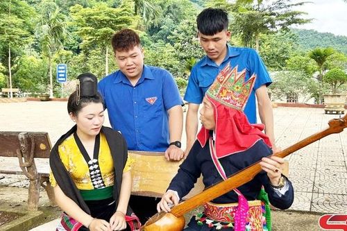 Giữ gìn bản sắc văn hóa ở Phiêng Pằn