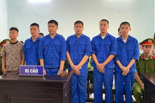 Nhóm thiếu niên thực hiện 5 vụ cướp lĩnh án gần 14 năm tù