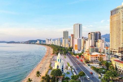 Khánh Hòa chuyển vốn từ dự án chậm tiến độ sang dự án y tế, giao thông cấp bách