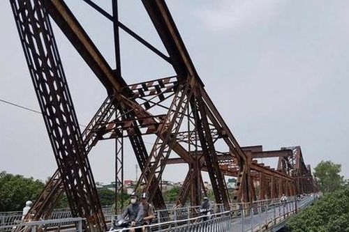 Nghiên cứu cải tạo cầu Long Biên theo hướng bảo tồn di sản văn hóa - lịch sử gắn với phát triển đô thị