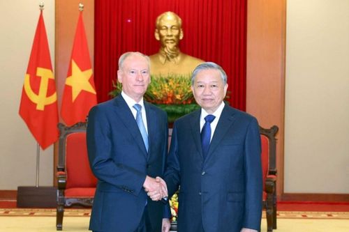 Đề nghị Nga hỗ trợ Việt Nam khai thác hiệu quả không gian biển