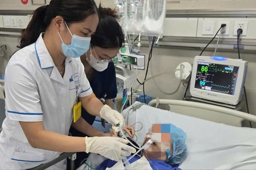 Cụ bà nguy kịch do uống nhầm chất cai nghiện Methadone
