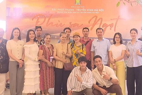 'Phù sa ngọt': Bức tranh về những con người ở xóm ven sông