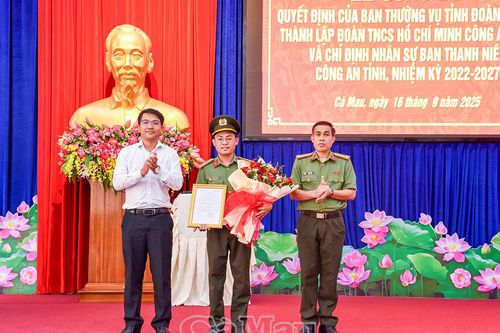 Công bố thành lập Đoàn TNCS Hồ Chí Minh Công an tỉnh Cà Mau