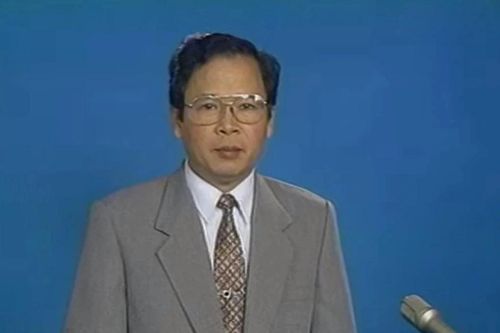 Giọng đọc nổi tiếng của VTV từng bị đồn đoán khi biến mất khỏi sóng giờ vàng