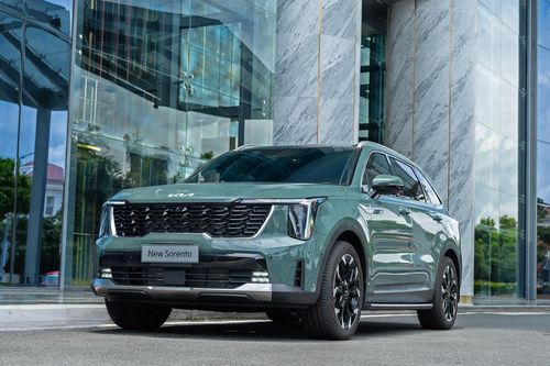 Tăng hơn 200 triệu đồng, Kia Sorento 2025 có gì mới?