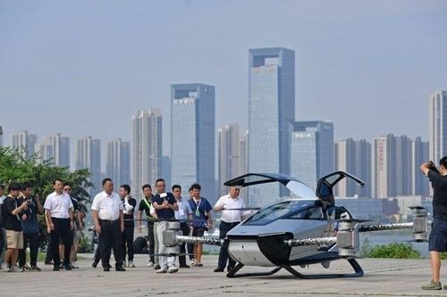 Xe bay rơi khi vừa cất cánh, giấc mơ 'taxi bay' có đang quá mạo hiểm?
