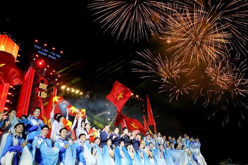 Âm nhạc truyền lửa, khơi dậy sức mạnh dân tộc