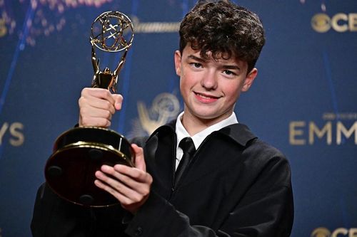 Sao nhí Owen Cooper làm nên lịch sử tại Emmy 2025