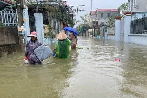 Hà Nội chủ động ứng phó lũ rừng ngang