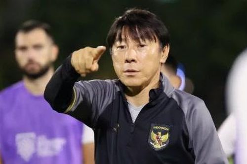 HLV Shin Tae-yong ra điều kiện để tái hợp U23 Indonesia