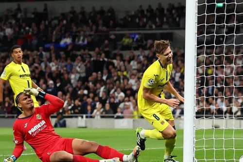 Thủ môn 'tệ chưa từng thấy', Tottenham có 3 điểm ở Champions League