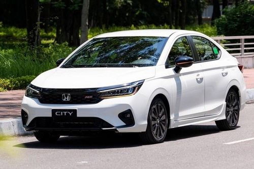 Top 5 xe sedan cỡ B bán chạy nhất tháng 8/2025: Honda City bức tốc mạnh mẽ