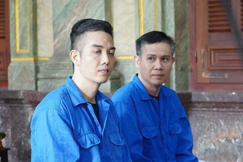 Anh em 'nhà Asanzo' cùng nhau hầu tòa