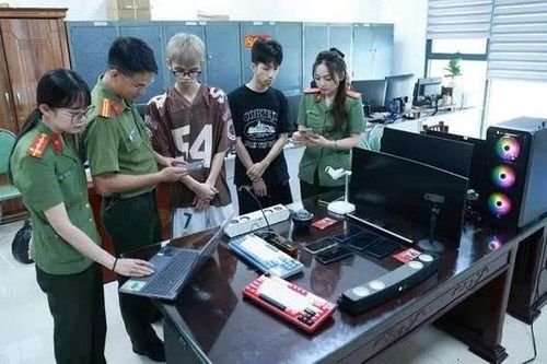 Bắt hai đối tượng lừa đảo hơn 15 tỷ đồng qua các phiên 'Livestream' đánh bạc
