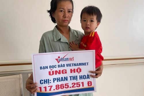 Trao hơn 117 triệu đồng tới người phụ nữ ở Nghệ An mắc cùng lúc hai bệnh ung thư