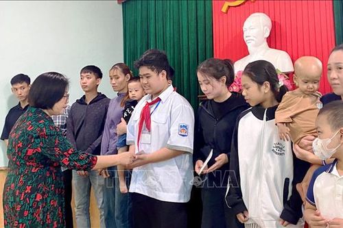Hỗ trợ trẻ em mắc ung thư và bệnh hiểm nghèo tại Quảng Trị