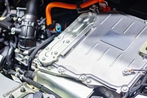 Trung Quốc tạo đột phá giúp dễ dàng chuyển đổi từ xe xăng sang xe điện