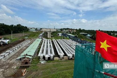 Tp.HCM: Yêu cầu không 'cào bằng' ngân sách, ưu tiên dự án trọng điểm