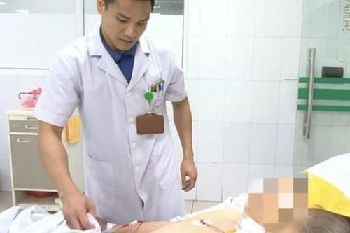 Cụ ông 77 tuổi suýt mất mạng vì thói xấu nhiều người mắc