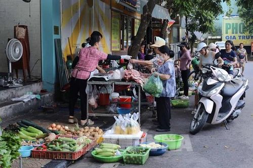 Hà Nội dứt điểm dẹp bỏ chợ 'tạm', chợ 'cóc'