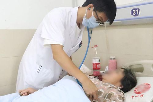 Đặt đồng xu vào tủ lạnh, bất ngờ cứu cả nhà khỏi 1 căn bệnh nguy hiểm