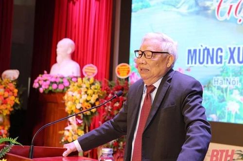 'Người đi trong bão lũ' đã về trời
