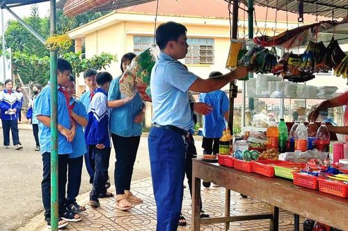 Học sinh an toàn, phụ huynh yên tâm