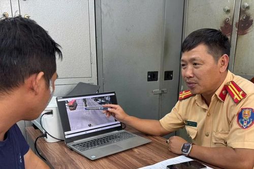 Tài xế xe giường nằm bị phạt vì chạy vào đường cấm, lại là nhà xe Tân Quang Dũng