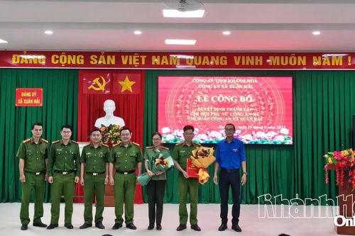 Ra mắt Chi đoàn và Chi hội Phụ nữ Công an xã Xuân Hải