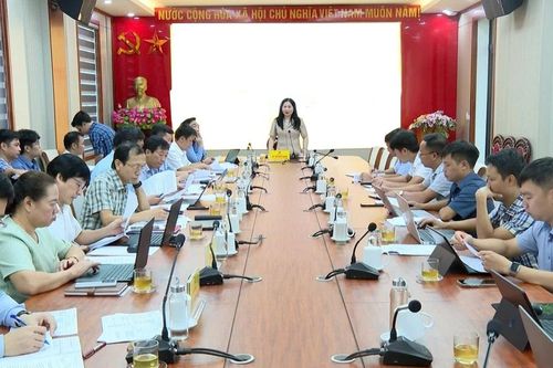 Phó Chủ tịch UBND tỉnh Vũ Thị Hiền Hạnh làm việc với các xã thuộc huyện Mù Cang Chải (cũ)